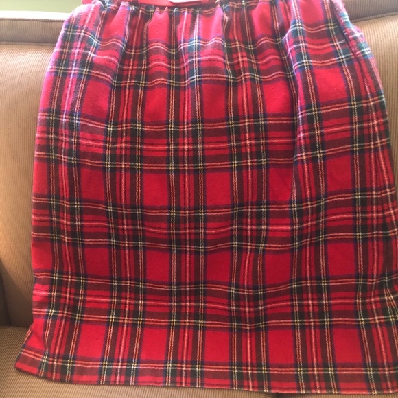 Skirt - Picture 2 of 2